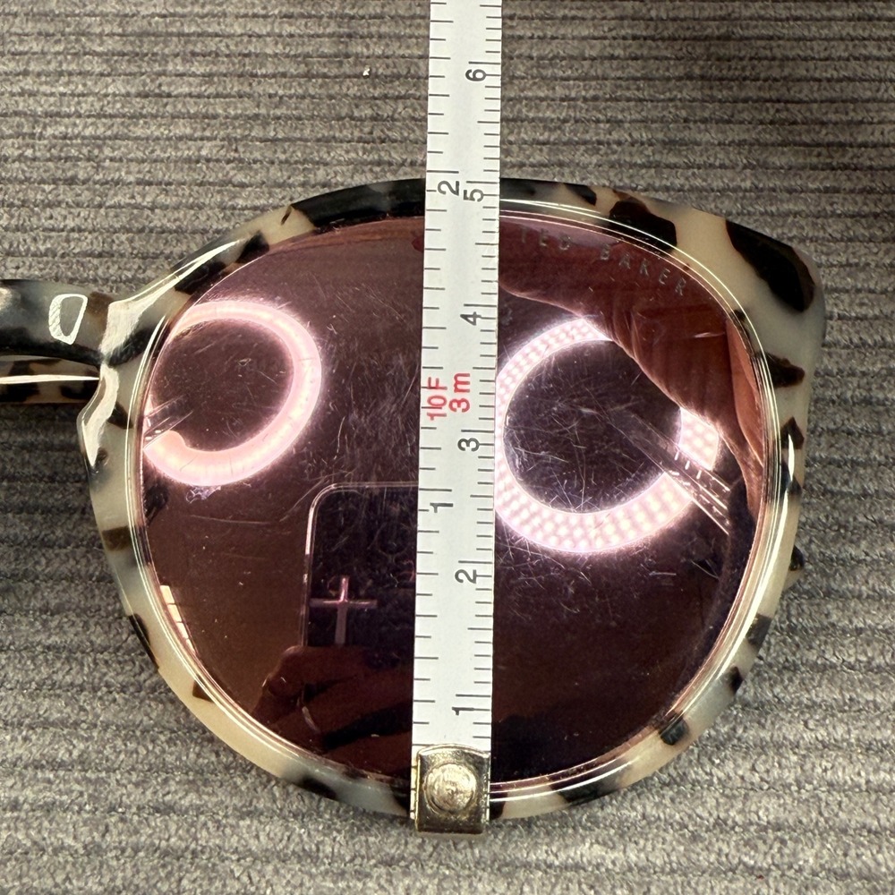 Ted Baker TB121 IVO Tortoise Shell Round Y2K Sunglass Ivory Black Gold 53-20-140 - Picture 7 of 15